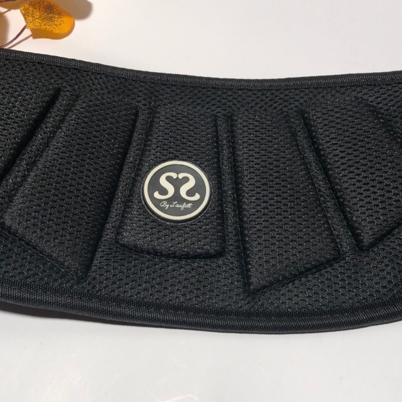 Weightlifting Belt size M/L new - Picture 5 of 8